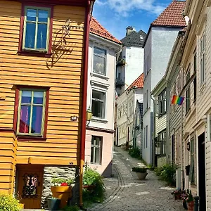 Knosesmauet Bergen